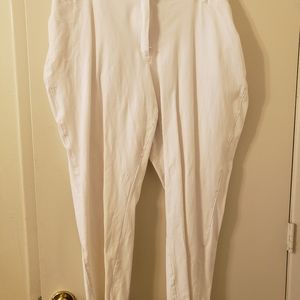 Lane Bryant White Lena Capri